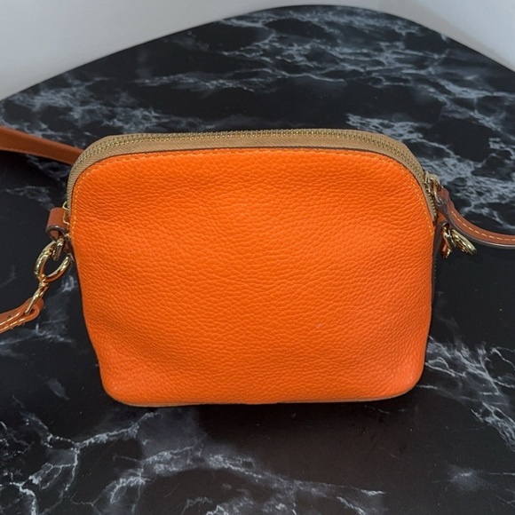 DOONEY & BOURKE Pebble Grain Leather Orange Mini Domed Crossbody Bag AUTHENTIC - Picture 6 of 10